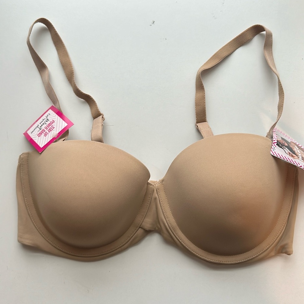 Maidenform tan strapless bra with tags, size 38C.